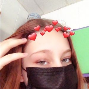 Meet your Posher, Hayley